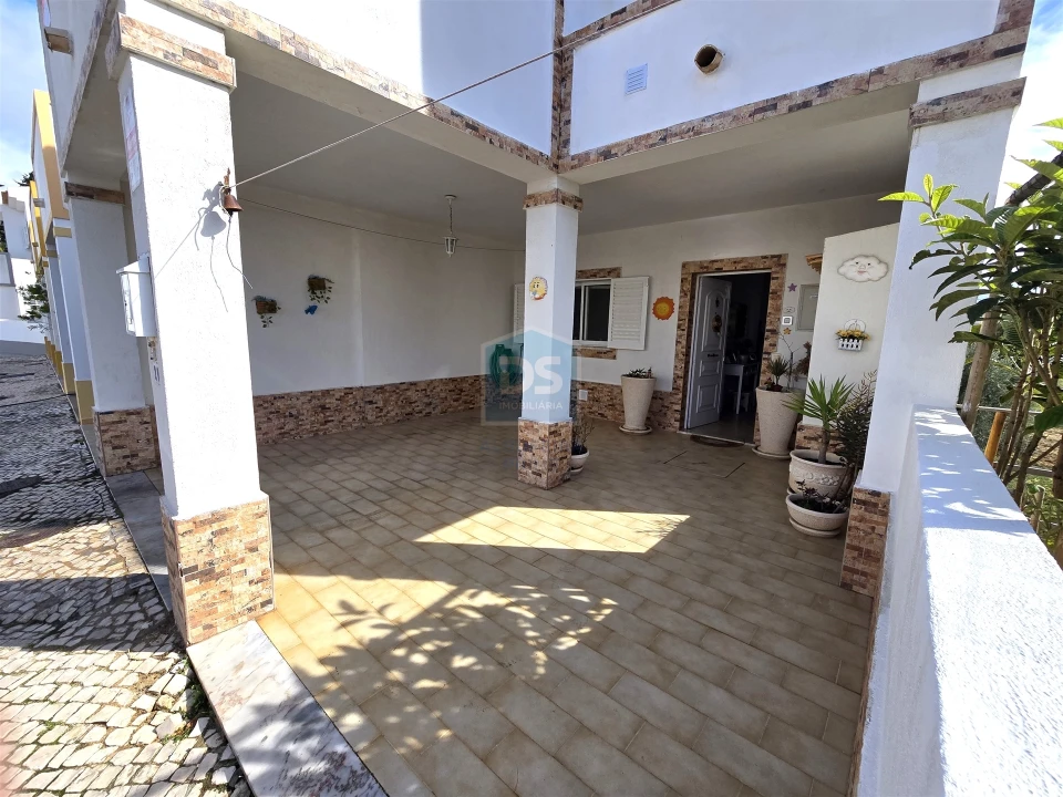 Moradia T2 para Venda em Albufeira e Olhos de Água Foto 28