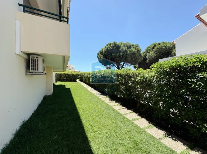 Apartamento T2 para Venda em Quarteira Foto 36