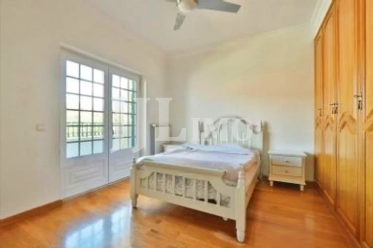 Moradia T3 para Arrendamento em Alcabideche Foto 16