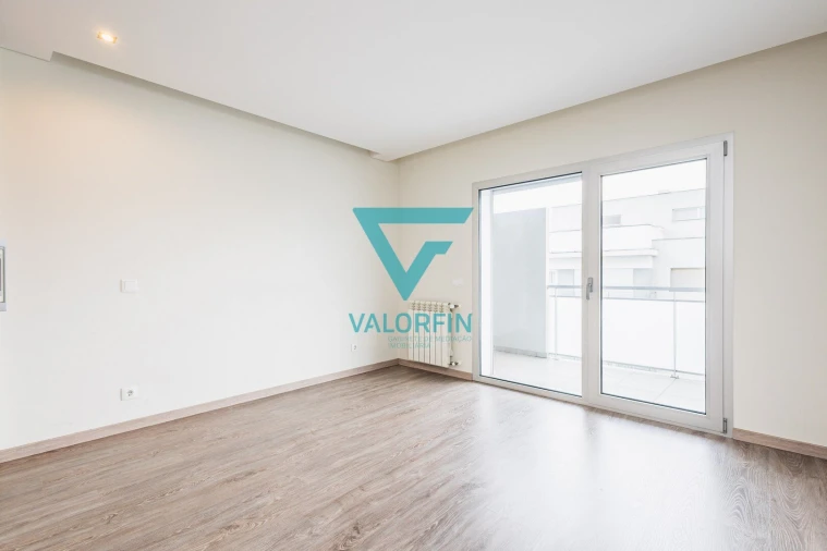 Apartamento T3 para Venda em Leiria, Pousos, Barreira e Cortes Foto 12