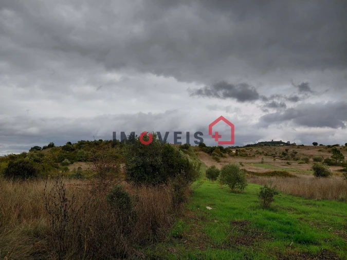 Terreno para Venda em Nossa Senhora das Misericordias Foto 3