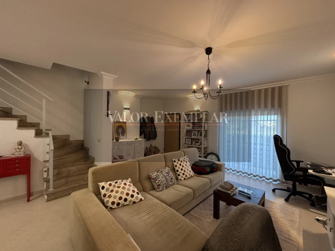 Moradia T4 para Venda em São Francisco Foto 2