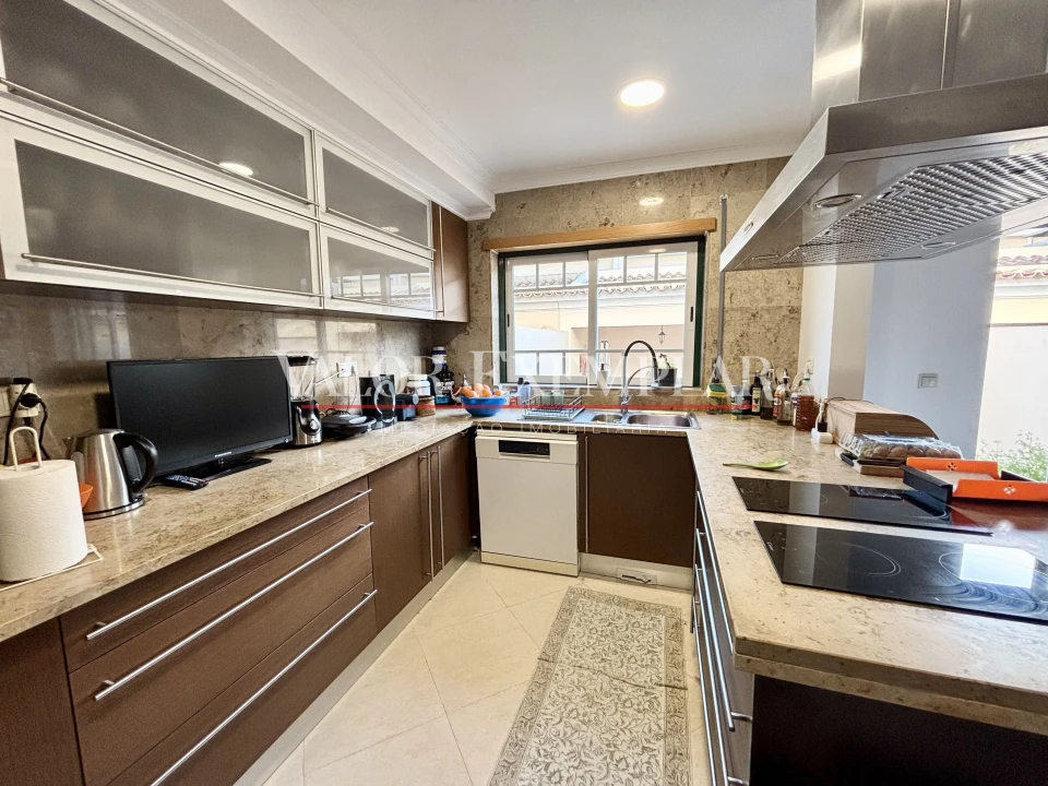 Moradia T4 para Venda em São Francisco Foto 3