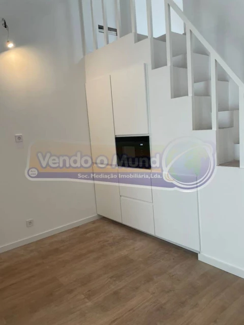 Moradia T1 para Venda em Cabeção