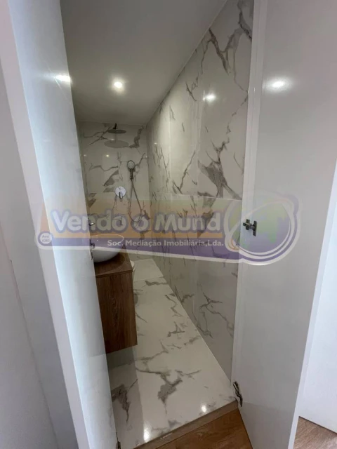 Moradia T1 para Venda em Cabeção