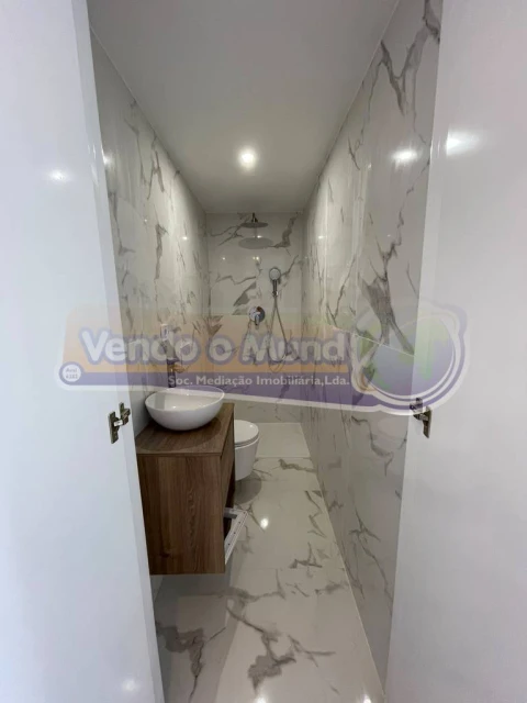 Moradia T1 para Venda em Cabeção