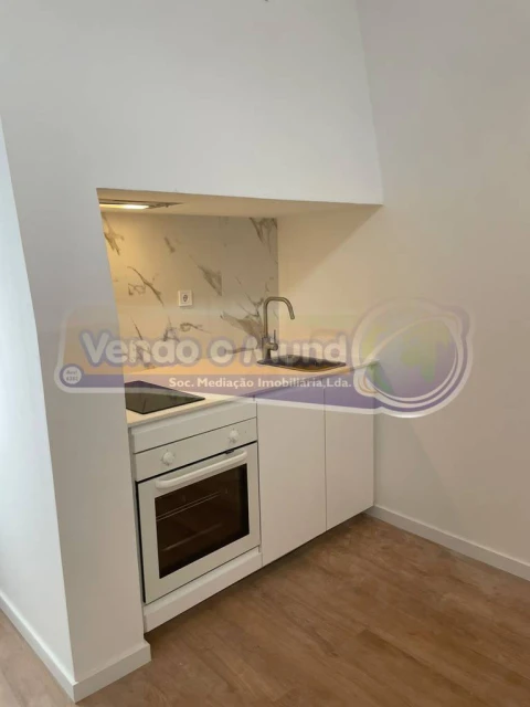 Moradia T1 para Venda em Cabeção