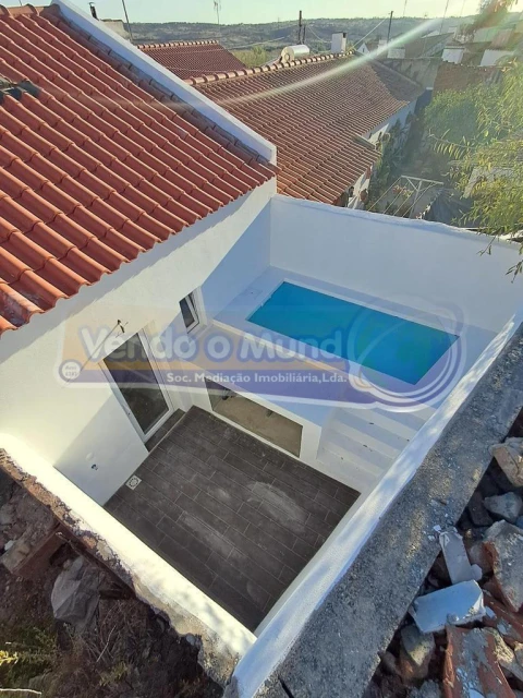 Moradia T1 para Venda em Cabeção