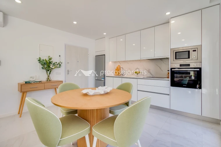 Apartamento T2 para Venda em Caranguejeira Foto 19