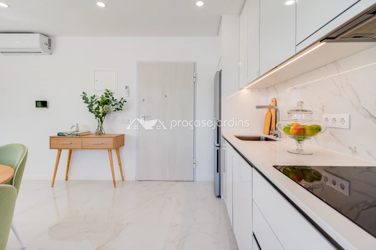 Apartamento T2 para Venda em Caranguejeira Foto 15