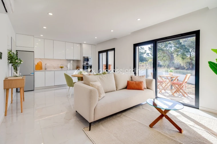 Apartamento T2 para Venda em Caranguejeira Foto 9