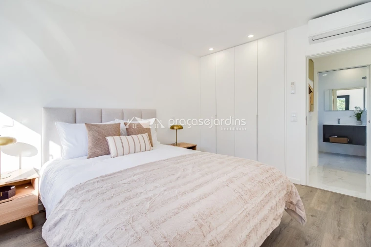 Apartamento T2 para Venda em Caranguejeira Foto 2