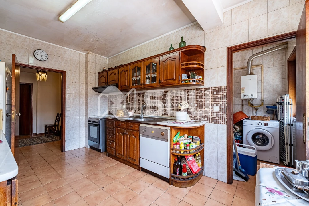 Apartamento T3 para Venda em Vilar de Andorinho Foto 10