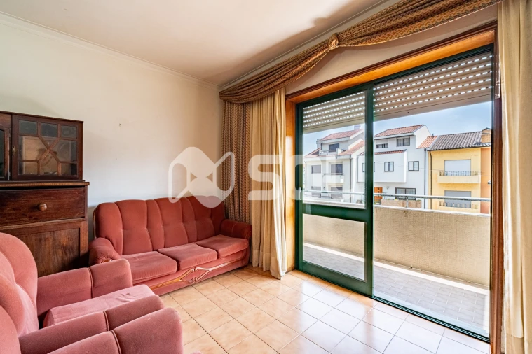 Apartamento T3 para Venda em Vilar de Andorinho Foto 7