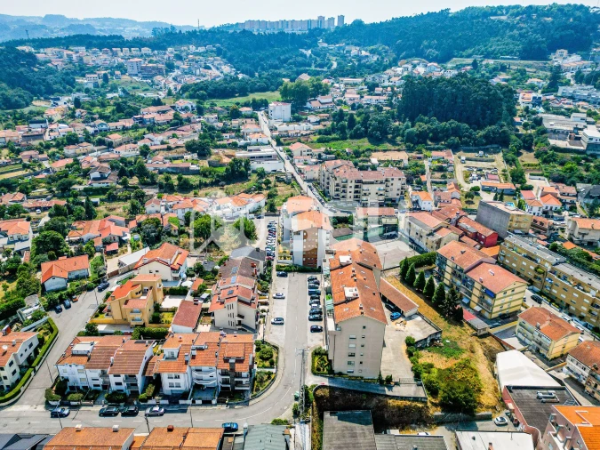 Apartamento T3 para Venda em Vilar de Andorinho Foto 3