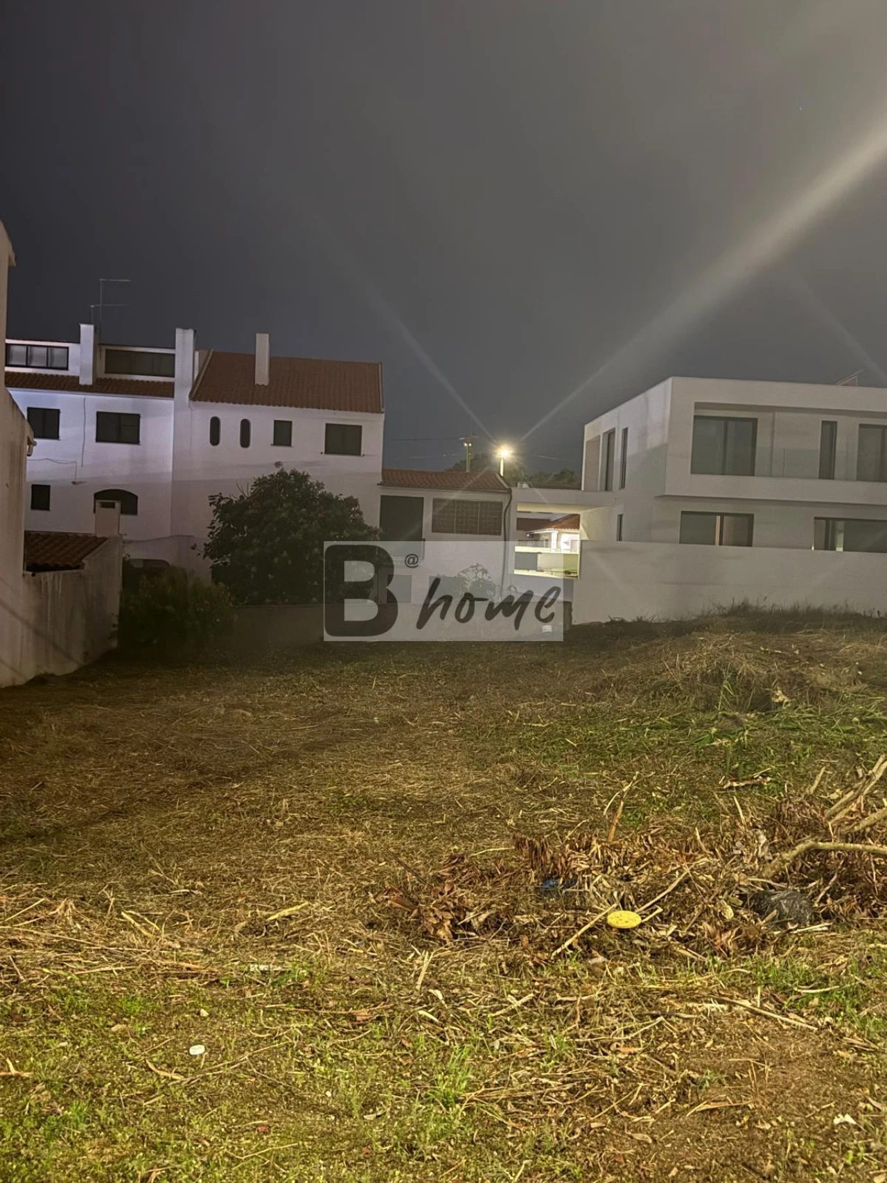 Terreno para Venda em Charneca de Caparica e Sobreda Foto 6