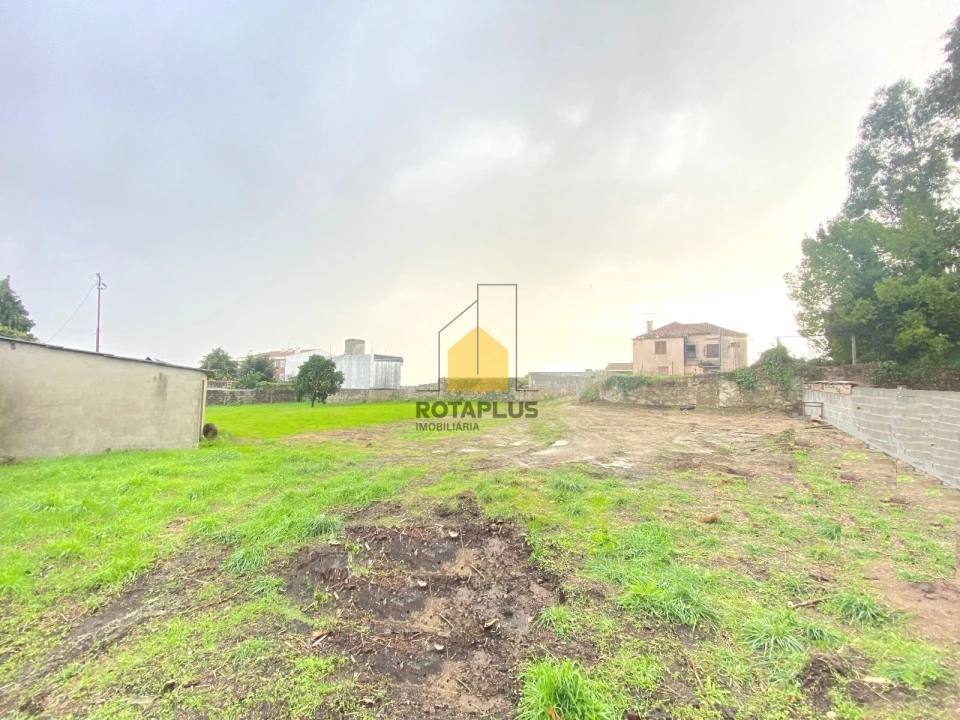 Moradia T4 para Venda em Castêlo da Maia Foto 6