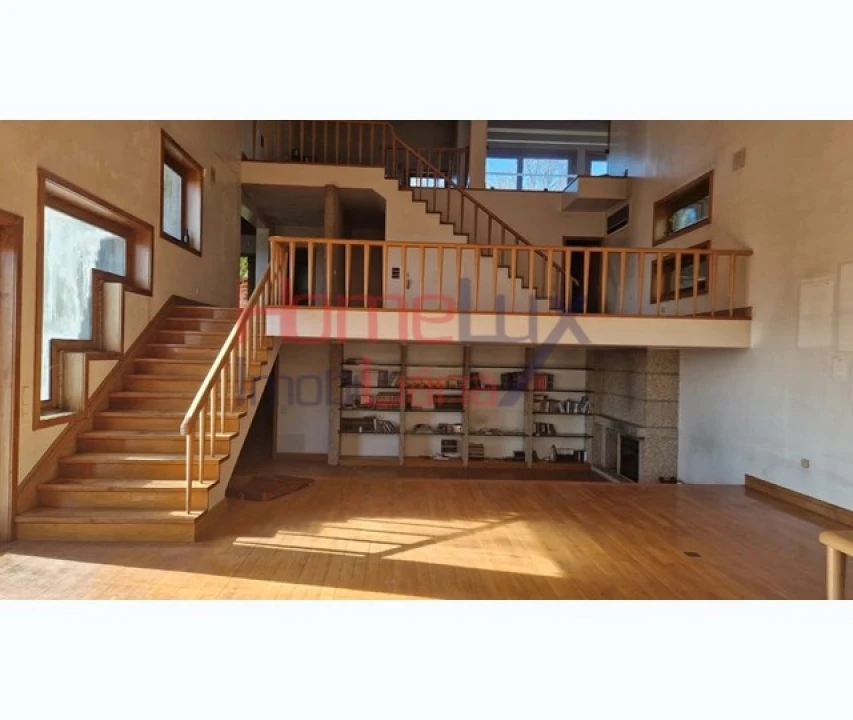 Moradia T4 para Venda em Azurem Foto 31