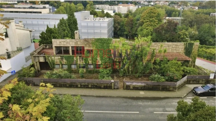 Moradia T4 para Venda em Azurem