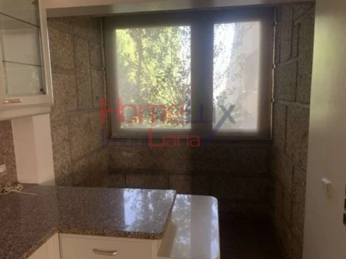 Moradia T4 para Venda em Azurem Foto 15