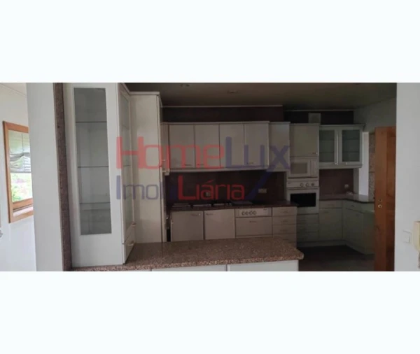 Moradia T4 para Venda em Azurem Foto 22