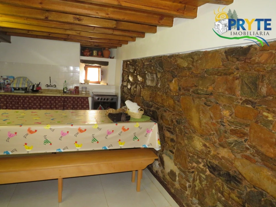 Moradia T3 para Venda em Sobreira Formosa e Alvito da Beira Foto 17