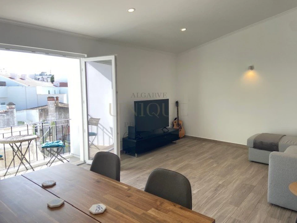 Apartamento T1 para Venda em Lagos (São Sebastião e Santa Maria) Foto 1