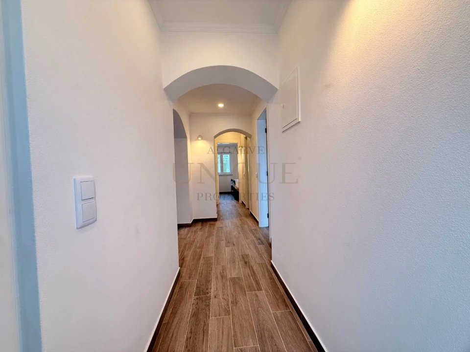 Apartamento T2 para Venda em Lagos (São Sebastião e Santa Maria) Foto 18