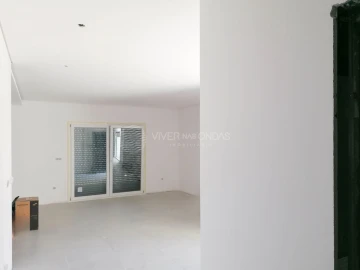 Moradia T3 para Venda em Fernao Ferro