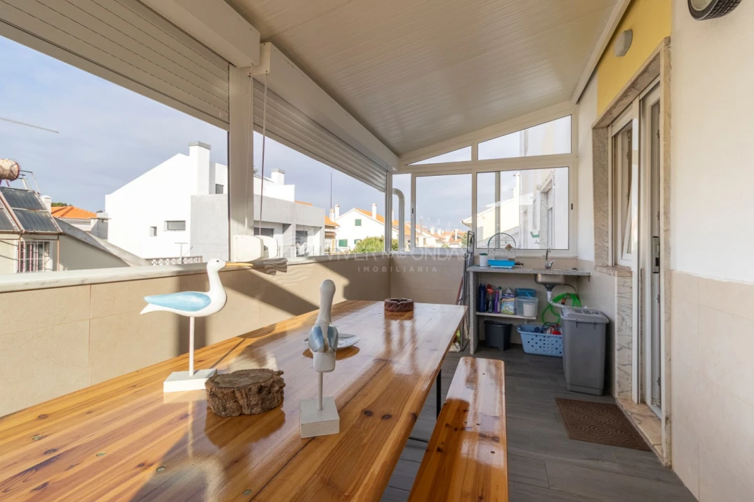 Apartamento T2 para Venda em Quinta do Conde Foto 1