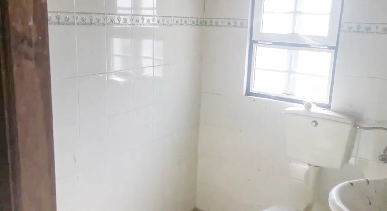 Moradia T5 para Venda em Benquerença Foto 10