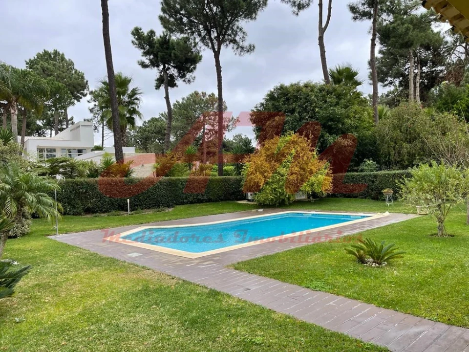 Moradia T4 para Venda em Charneca de Caparica e Sobreda Foto 4