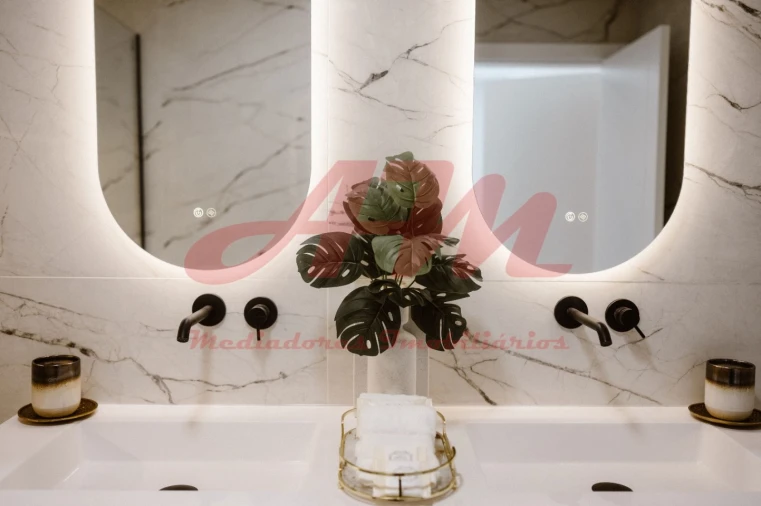 Moradia T4 para Venda em Charneca de Caparica e Sobreda Foto 43