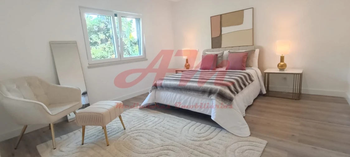 Moradia T4 para Venda em Charneca de Caparica e Sobreda Foto 63