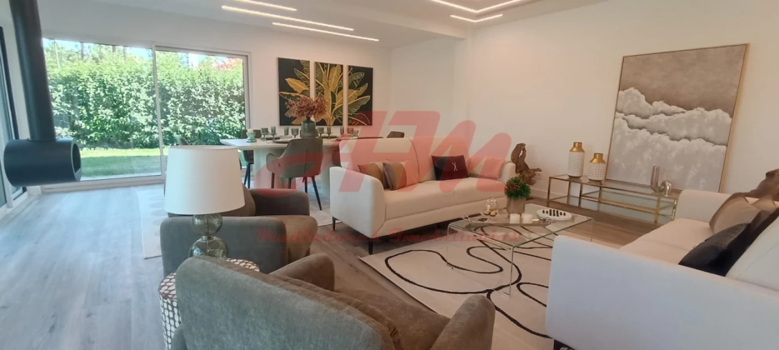 Moradia T4 para Venda em Charneca de Caparica e Sobreda Foto 67