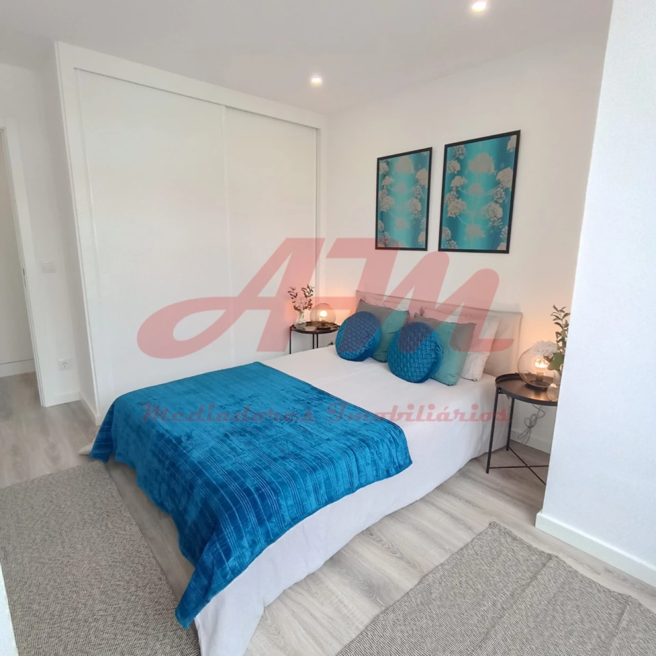 Apartamento T3 para Venda em Benfica Foto 4