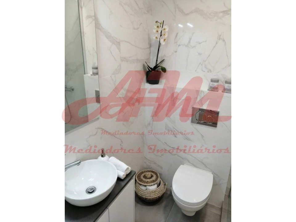 Apartamento T3 para Venda em Benfica Foto 14