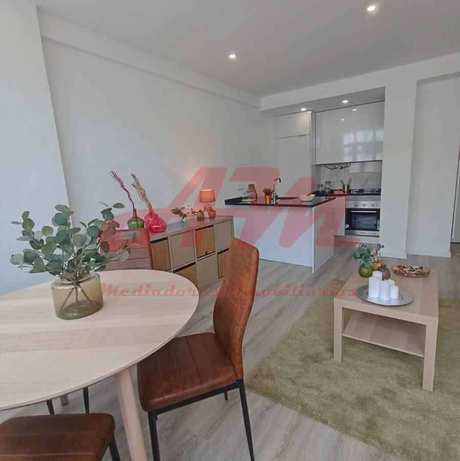 Apartamento T3 para Venda em Benfica Foto 7