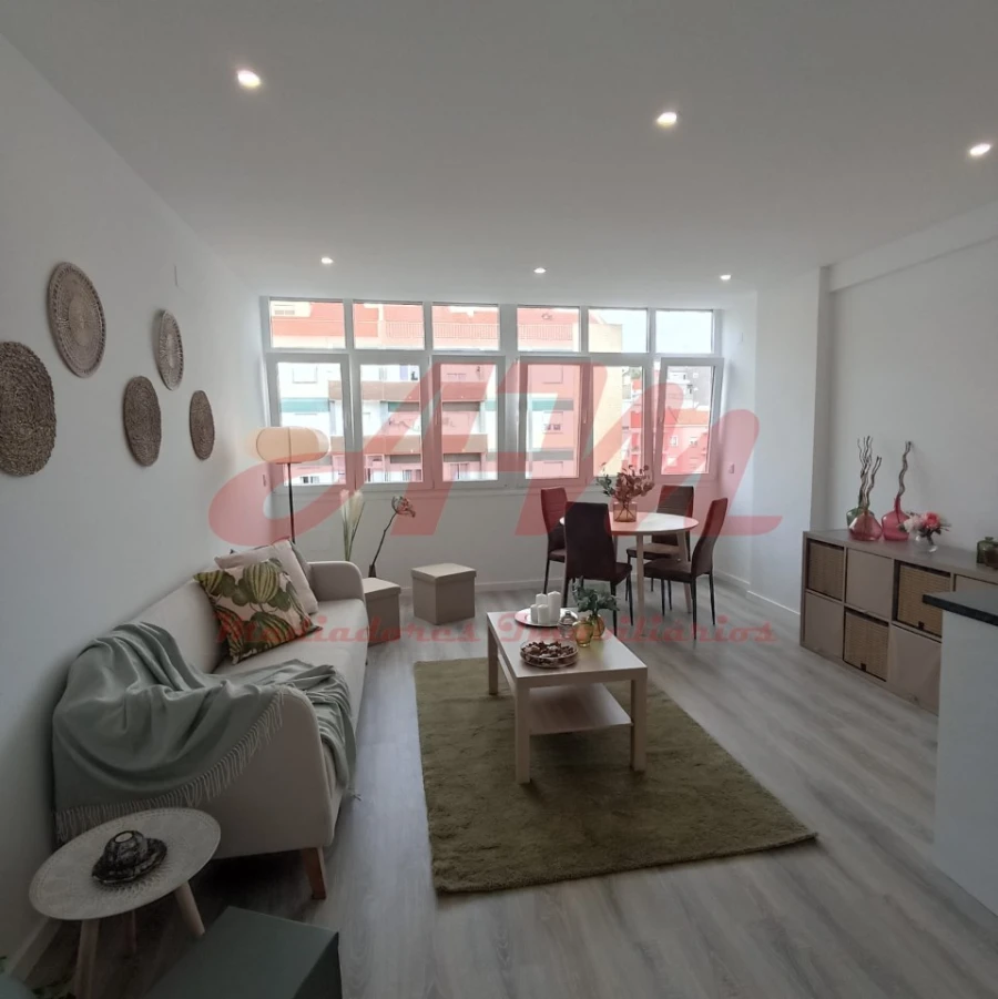 Apartamento T3 para Venda em Benfica Foto 13