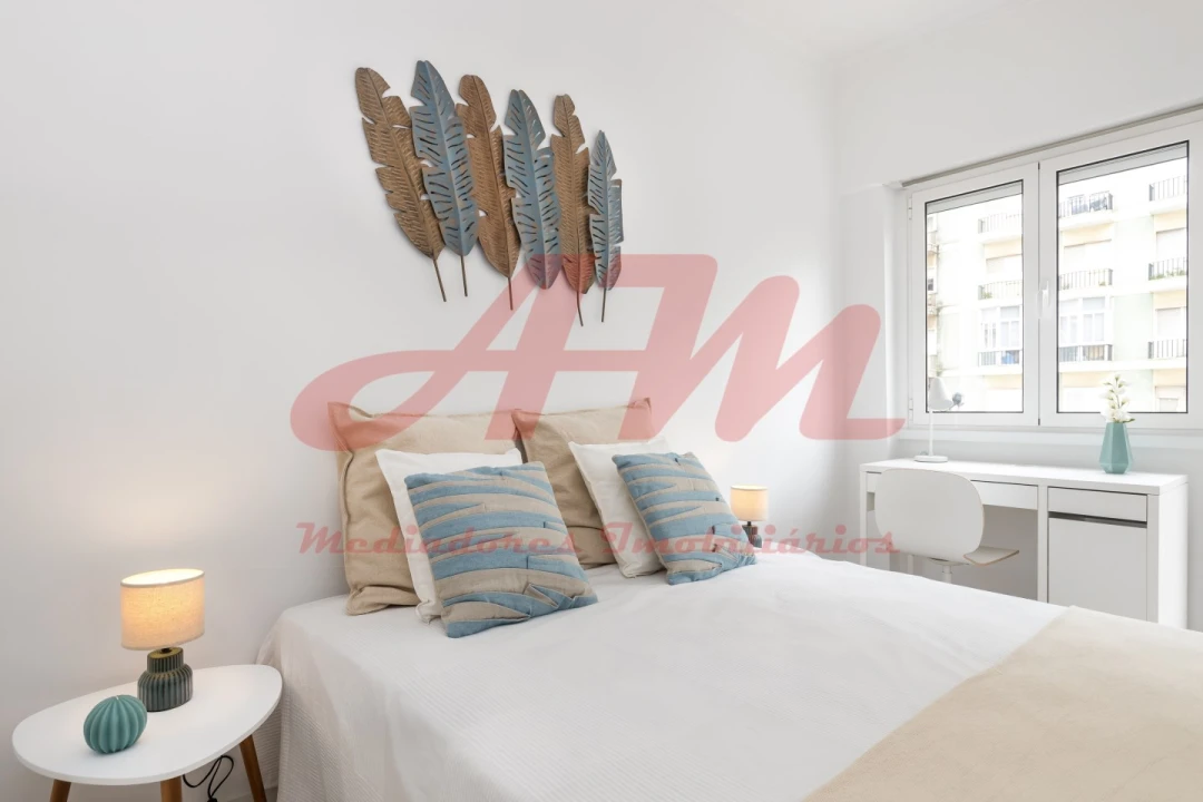 Apartamento T3 para Venda em Benfica Foto 9