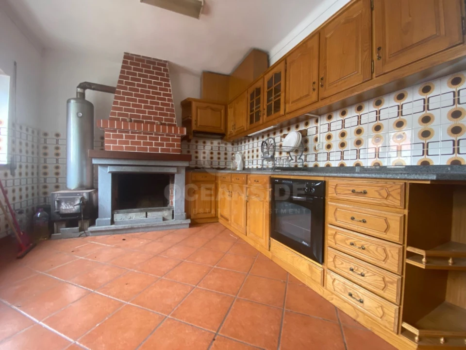 Moradia T4 para Venda em São Miguel de Acha Foto 15