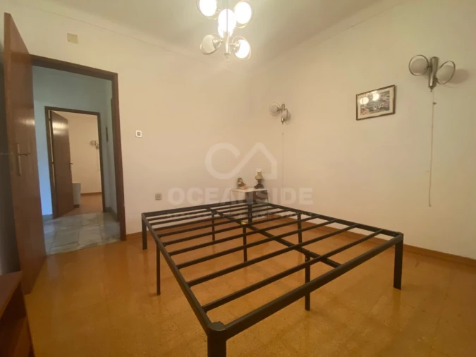 Moradia T4 para Venda em São Miguel de Acha Foto 5