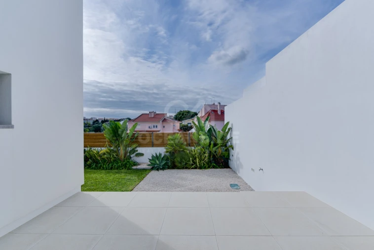 Moradia T2 para Venda em São Domingos de Rana Foto 52