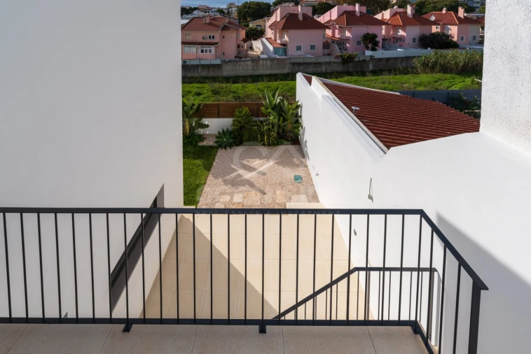 Moradia T2 para Venda em São Domingos de Rana Foto 73