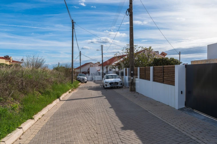 Moradia T2 para Venda em São Domingos de Rana Foto 77