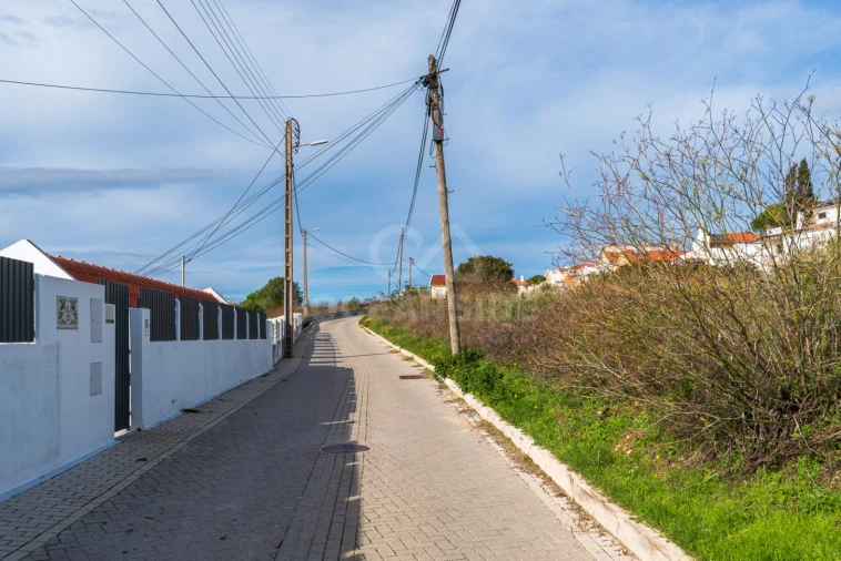 Moradia T2 para Venda em São Domingos de Rana Foto 78