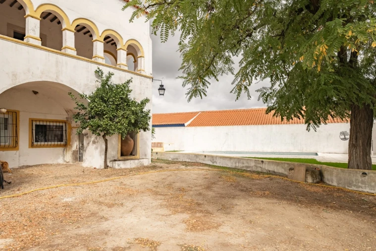 Moradia T5 para Venda em Caia, São Pedro e Alcáçova Foto 68