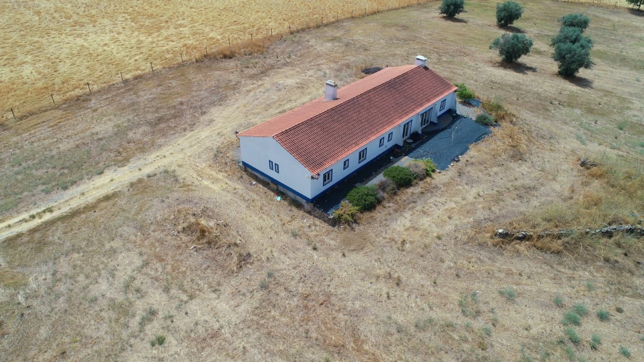 Quinta T4 para Venda em Cabeço de Vide Foto 27