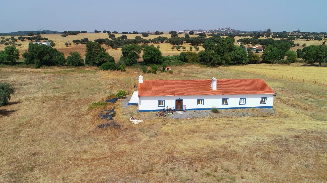 Quinta T4 para Venda em Cabeço de Vide Foto 1