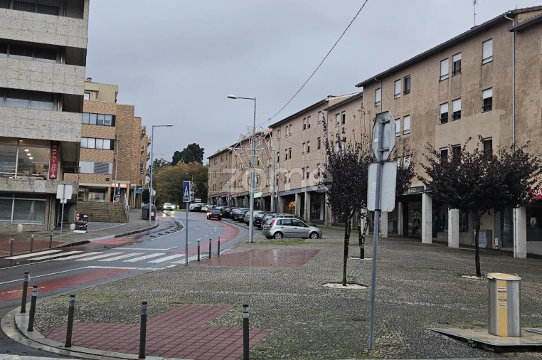 Negócio para Arrendamento em Barcelos, V.Boa, V.Frescainha Foto 11